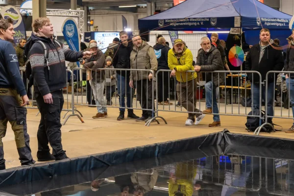 AVN_FMO_260221_110216_DN