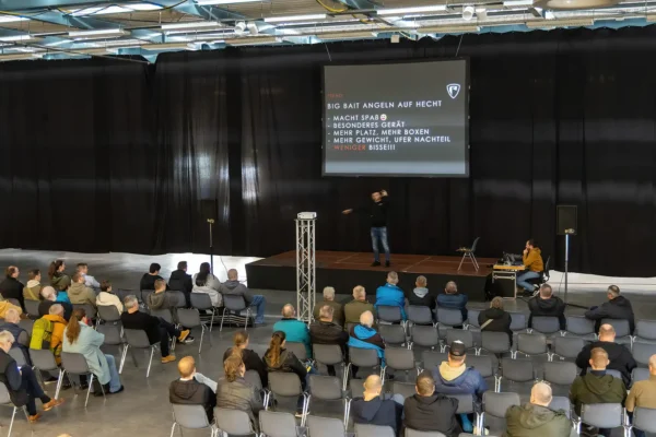 AVN_FMO_260221_132308_DN