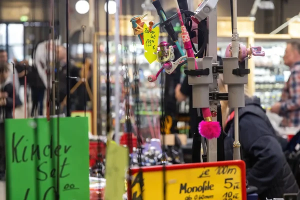 AVN_FMO_260221_153443_DN