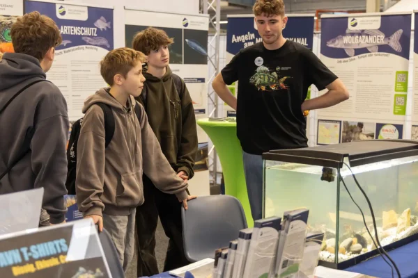 AVN_FMO_260221_164309_DN