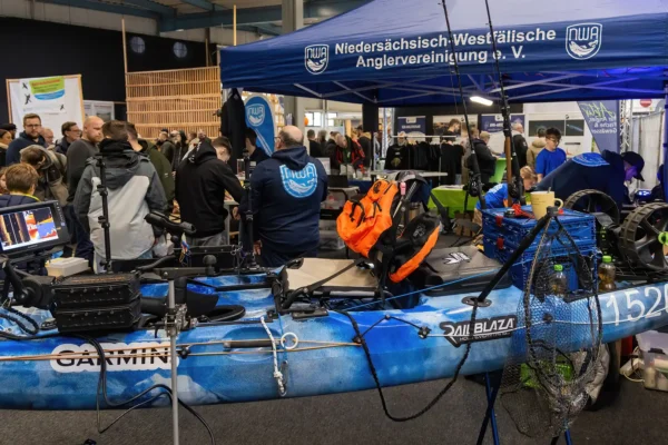 NWA_AVN_FMO_260221_111656_DN